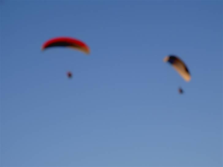 Tirsdagstræf i Löddeköpinge - ...... ikke nok med det - flere ankomtil træf med propelfly!!!
...Sverige er et stort land :-) billede 11