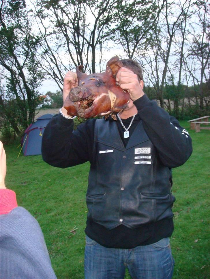 Renegades Mc 14-16 september 2007  - Tjaaa... det pynter jo altsammen ;o) he he... billede 10