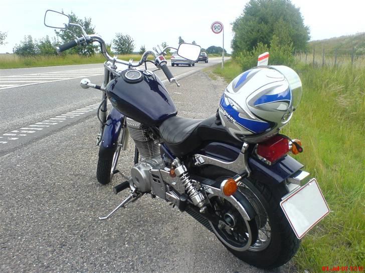 LS650 - Nummerpladen sad lidt for lavt.. den vibrerede for meget.. Den er i dag kommet højere op :) - Det samme gør sig gældende for Styret.. billede 9