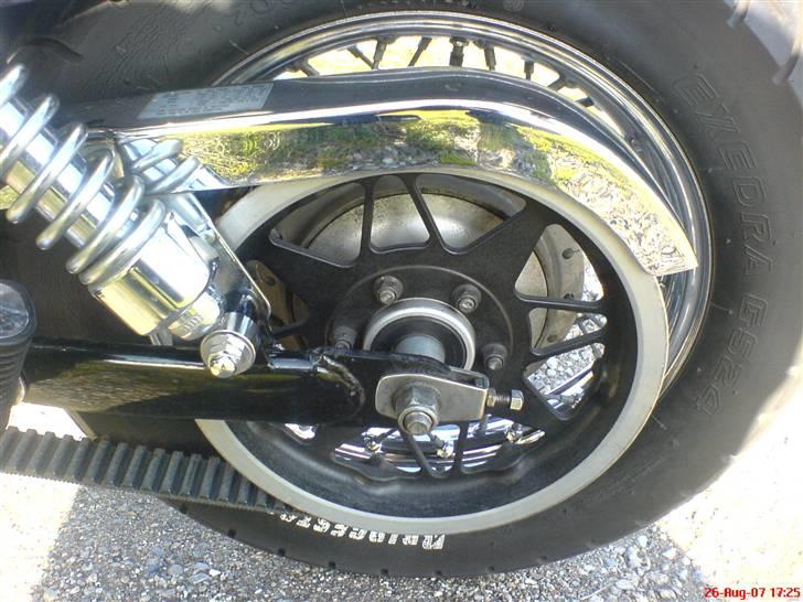 LS650 - En af de detaljer jeg faldt for på Mc'en.. Den sorte maling er dog slidt, det har fået en Re-paint ->>>> billede 14