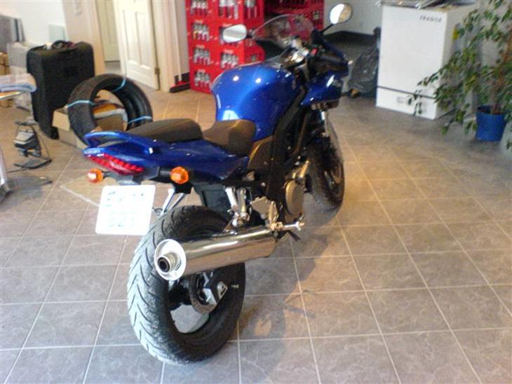 Min Suzuki SV650S K5 billede 0