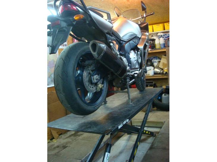 {{currentPhoto.altText}} billede {{currentPhoto.number}}