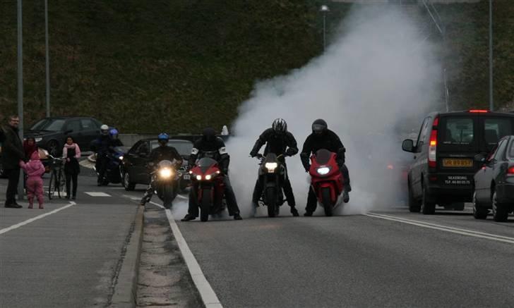 Åbning af ishuset ved hjejlen i silkeborg - Når enden ryger er alting godt :D billede 27