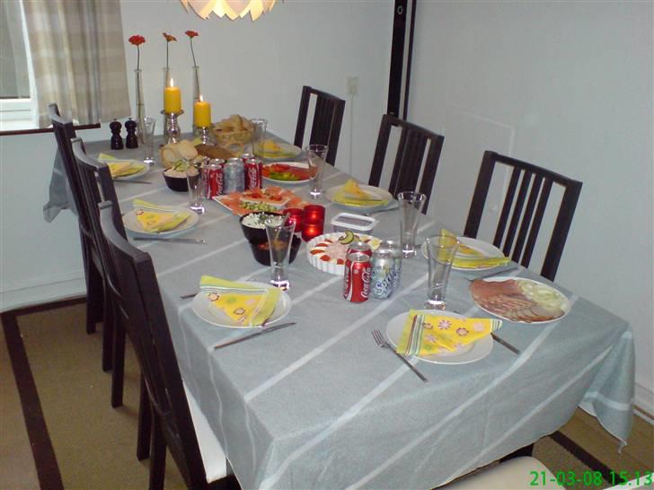 Påskefrokost Silkeborg 21-03-2008 - Nydeligt dækket bor.. billede 2