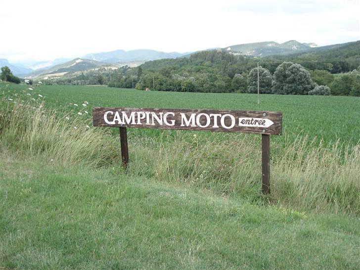 Camping Moto - Frankrig 2007 - Ankomst til Camping Moto en let diset sommerdag i juli 2007 billede 1