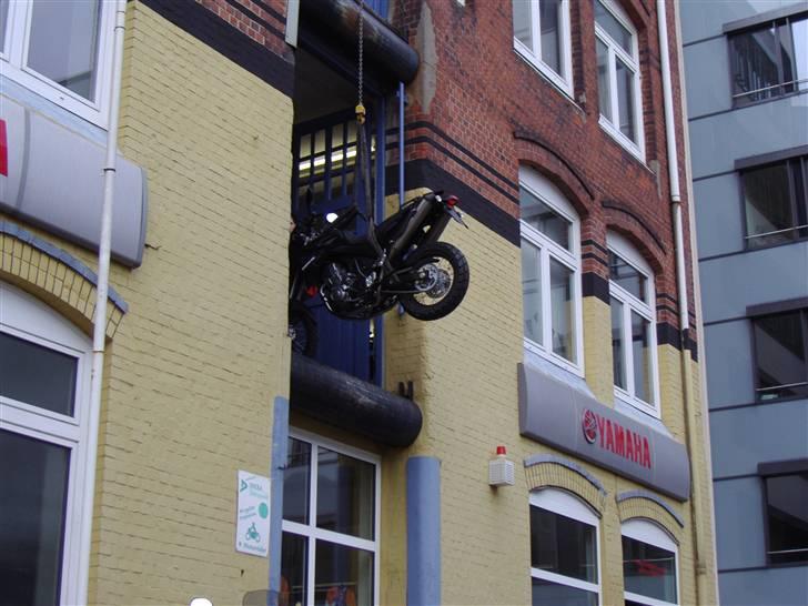 Tur til louis i hamborg - Yamaha butik på 1 sal billede 16