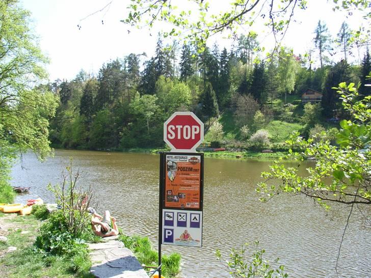 Tur billeder Prag og omegn - Stop ellers bliver MC'en våd :) billede 3