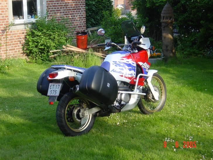 Mine tidligere transportmuligheder  - XRV750 igen solgten den dog...uhyre stabil..... men også lidt kedllig billede 3