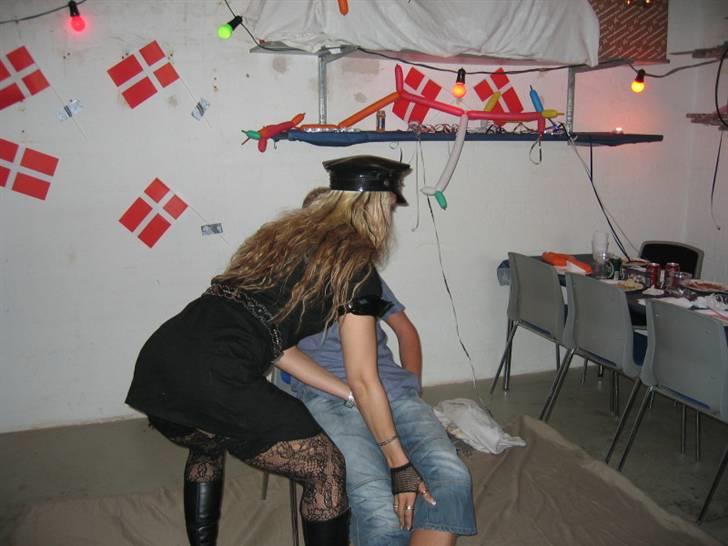 25 Års Fødselsdag - Tydeligvis en NICE lille stripper :-) billede 14