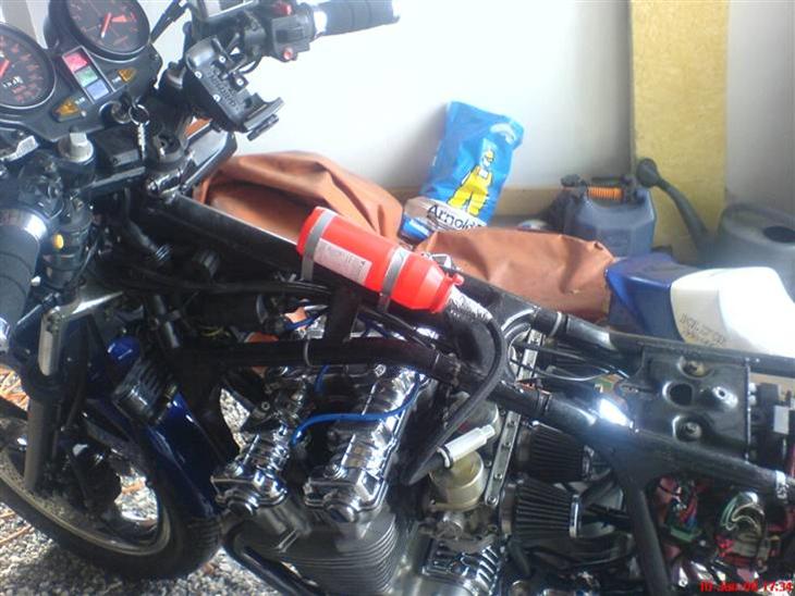 {{currentPhoto.altText}} billede {{currentPhoto.number}}