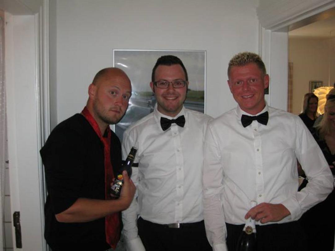 Bond tema fest i Silkeborg Off Topic - Uploadet af