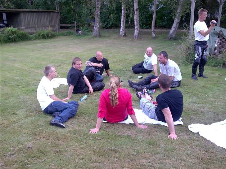 Grill hos fissen...  billede 1