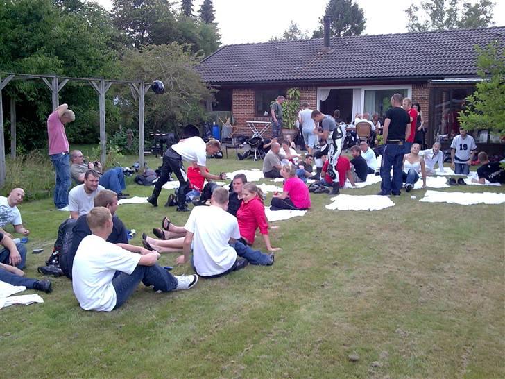 Grill hos fissen...  billede 2
