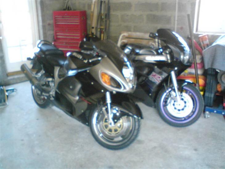 1100 Vs 1300 billede 0