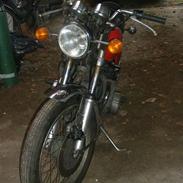 Honda cb500 årg 75