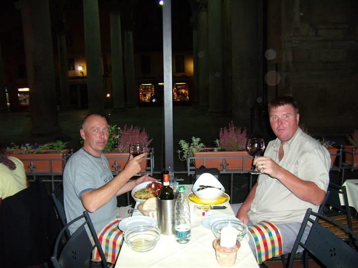 Italien 2008 - Køre kammerater - aftenmad i Firenze. billede 29