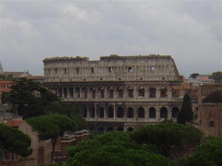 Italien 2008 - Stort og flot, selv om der ikke er så meget tilbage.. billede 36