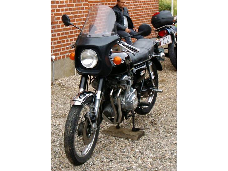 {{currentPhoto.altText}} billede {{currentPhoto.number}}