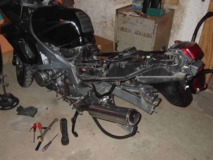 {{currentPhoto.altText}} billede {{currentPhoto.number}}