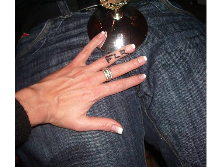 {{currentPhoto.altText}} billede {{currentPhoto.number}}