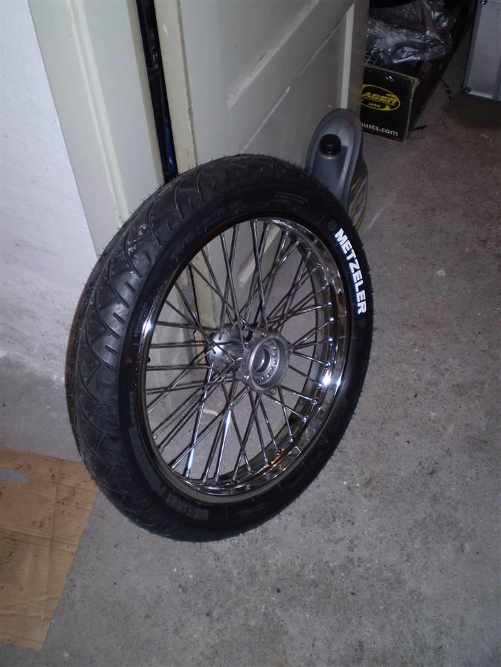 LS650 - Chrom fra 93.. Det er sq god kvalitet. Pisse flot med Shiney fælg :o) billede 99