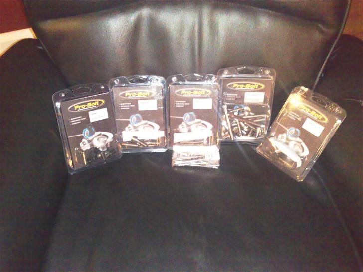 Suzuki GSXR-750 K7 - Tasty Nuts... billede 17