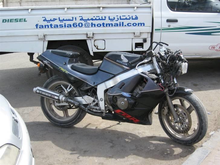 Egyptiske MCs - Hurghada - Det var ENGANG en Honda CBR 250 :P billede 19