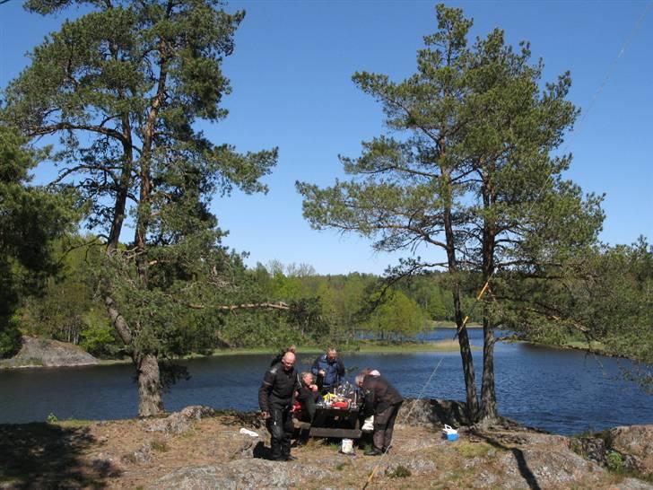 Norge Klanen indtager Polarcirklen - Et af vore frokoststeder...... hver dag spiser vi frokost i det fri billede 5