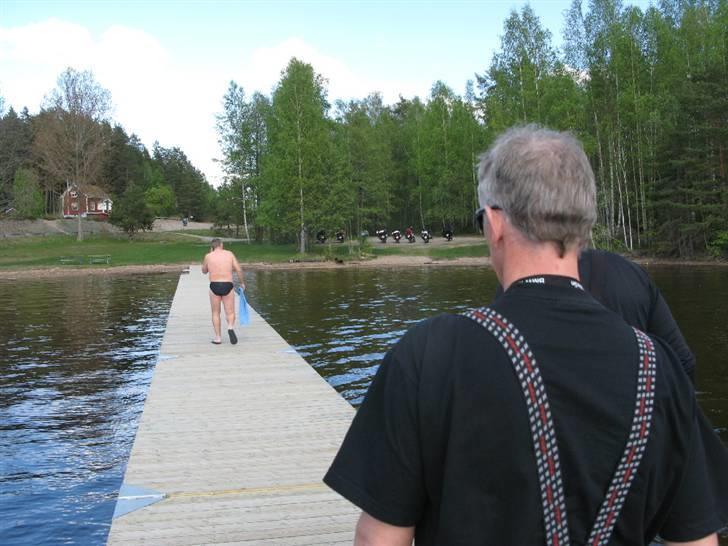 Norge Klanen indtager Polarcirklen - Han påstod det var dejligt. Ingen troede ham..... billede 8