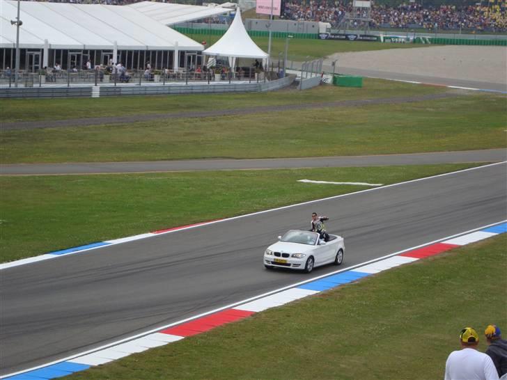 MotoGP TT Assen - MotoGP Riders Parade
Melandri billede 76
