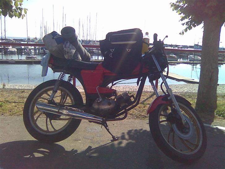 Puch Monza - Fra havnen i Ballen på Samsø. billede 1