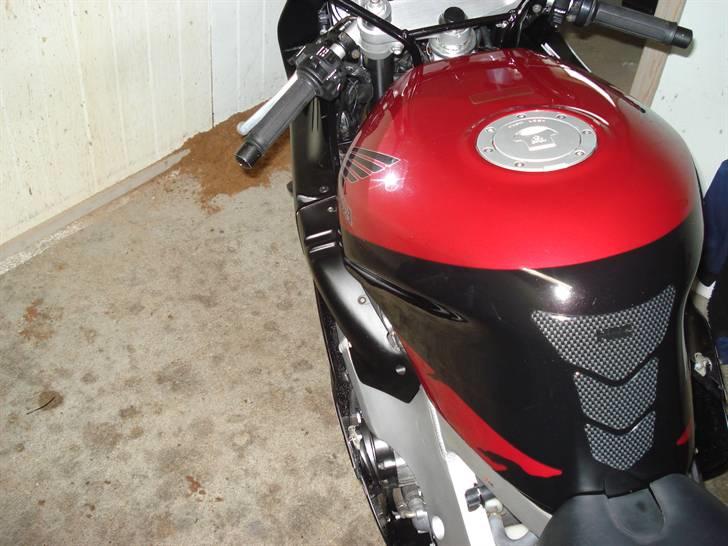 Genopbyg af honda cbr 400 rr Fireblade efter styrt i 06   - Færdig samlet endelig billede 43