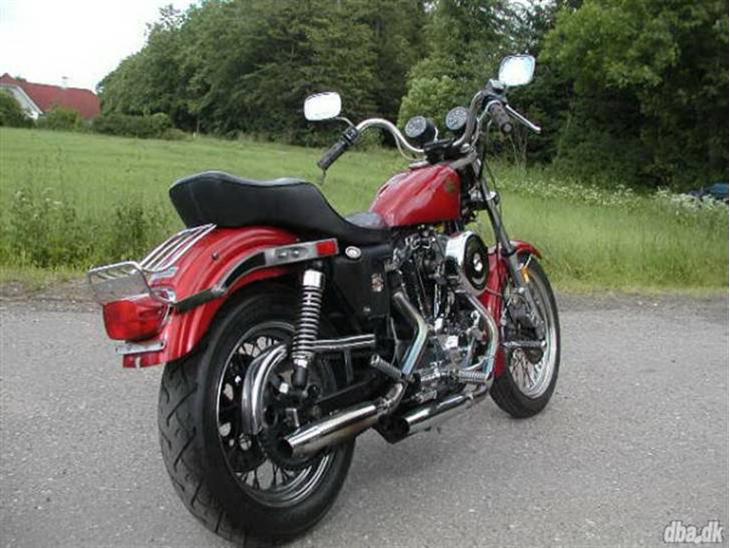 Sportsteren fra "day one" - Forhandlerbillede, Harleyen står som 81´er, men en kontrol igennem HDCDK viser at stel og motornummer er fra en model årgang 80.
 billede 0