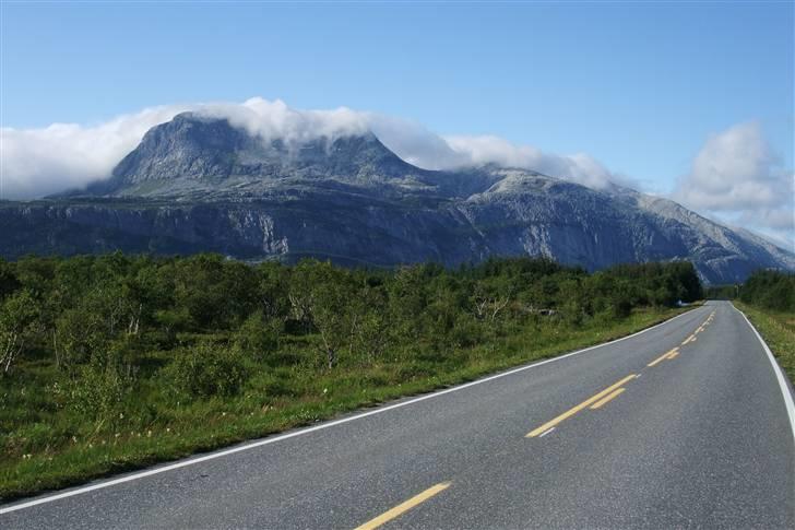Tur til Polarcirklen, Norge sommeren 2009 del 2 - Så super fedt ud med skyerne der kom ind over billede 71
