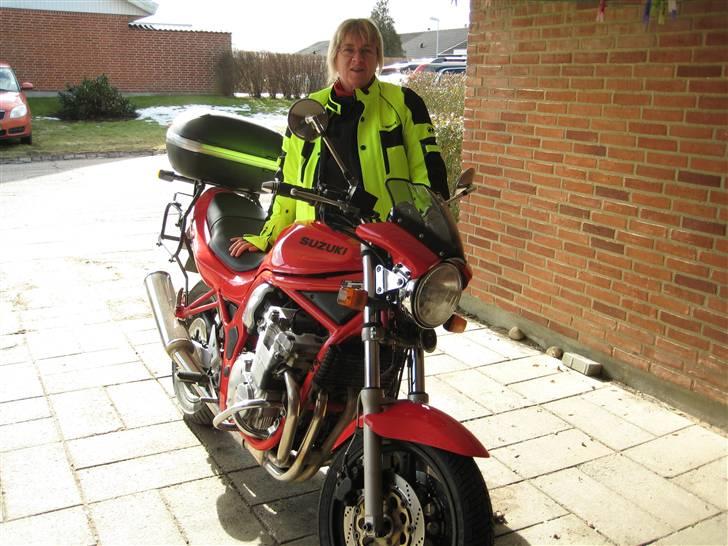Så er det forår i vejle - Den glade kører - med ny mc jakke billede 3