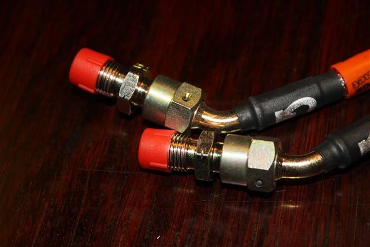 Stålslanger - Måske jeg skulle have valgt rustfri fittings??? 
arhh, det bliver cool billede 4