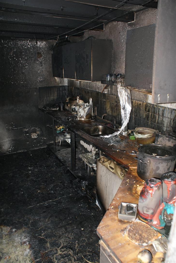 Indbrud/brand i Hatten MC - Der var engang et køkken.. billede 28