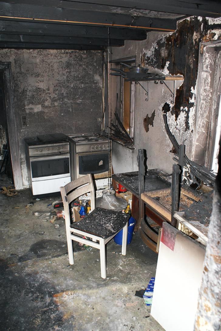 Indbrud/brand i Hatten MC - Der var engang et køkken.. billede 30