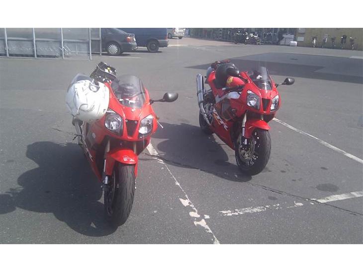 {{currentPhoto.altText}} billede {{currentPhoto.number}}