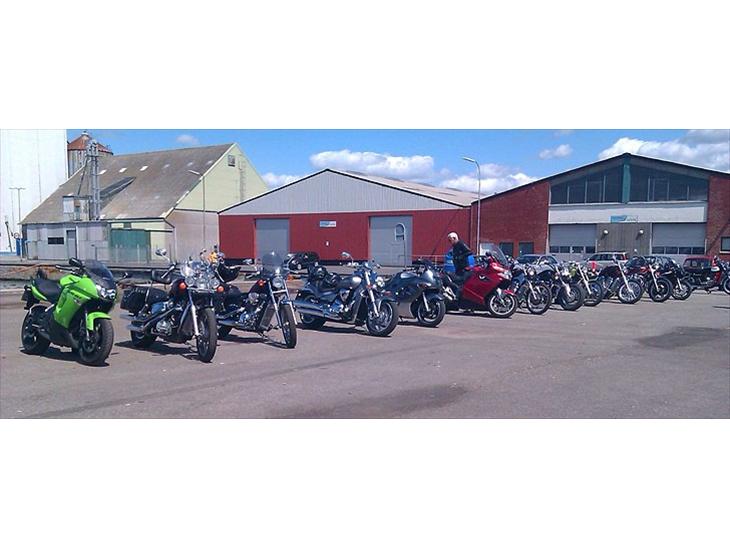 {{currentPhoto.altText}} billede {{currentPhoto.number}}