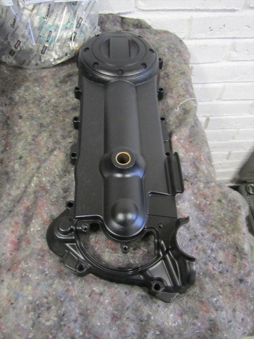 Aprilia Habana 125ccm - retrofit - Blokken har fået matsort emaljelak, og er som grundet aludynet billede 26