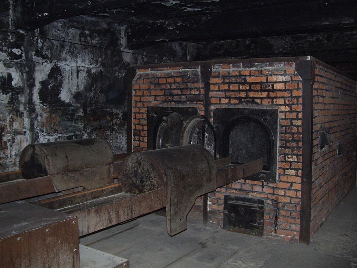 En tur i østlandende - Krematorie i Auschwitz billede 6