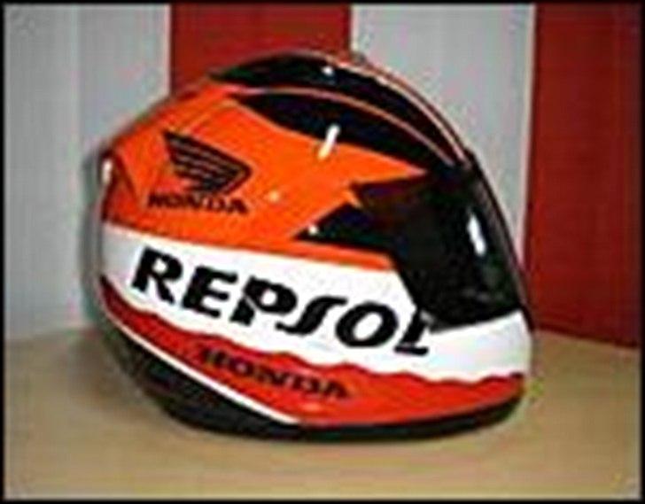 Repso hjelm, design billede 1