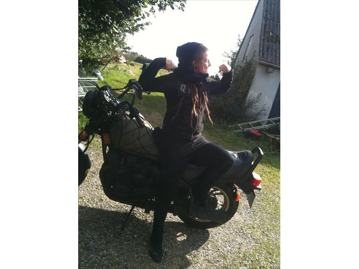 {{currentPhoto.altText}} billede {{currentPhoto.number}}