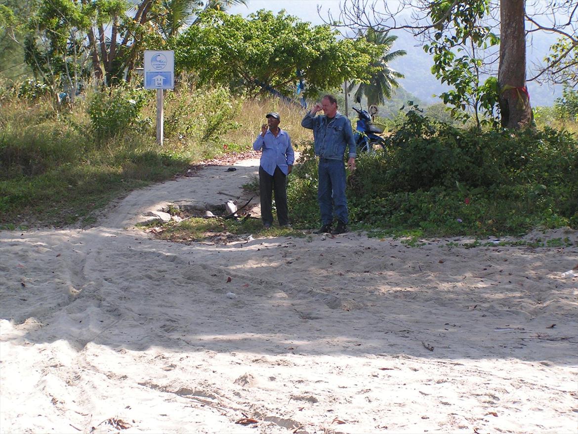 Thailand rundt på MC  - Ok så ryger vi en smøg  billede 119