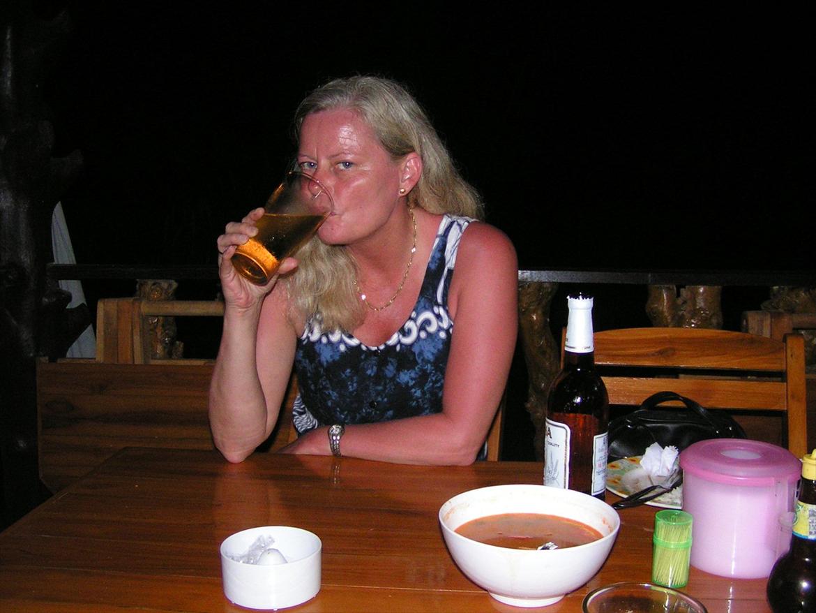 Thailand rundt på MC  - Mad der ikke var værd at æde, Øv  billede 129