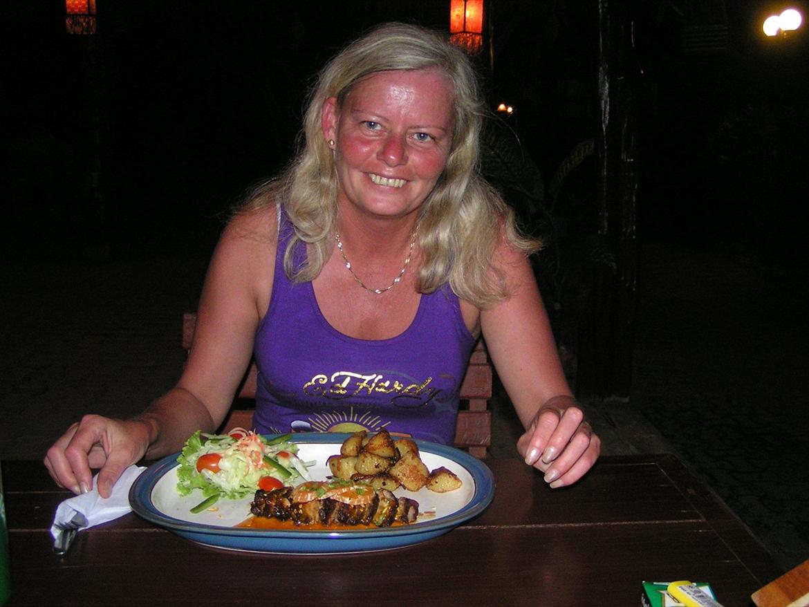 Thailand rundt på MC  - Mad igen  billede 194