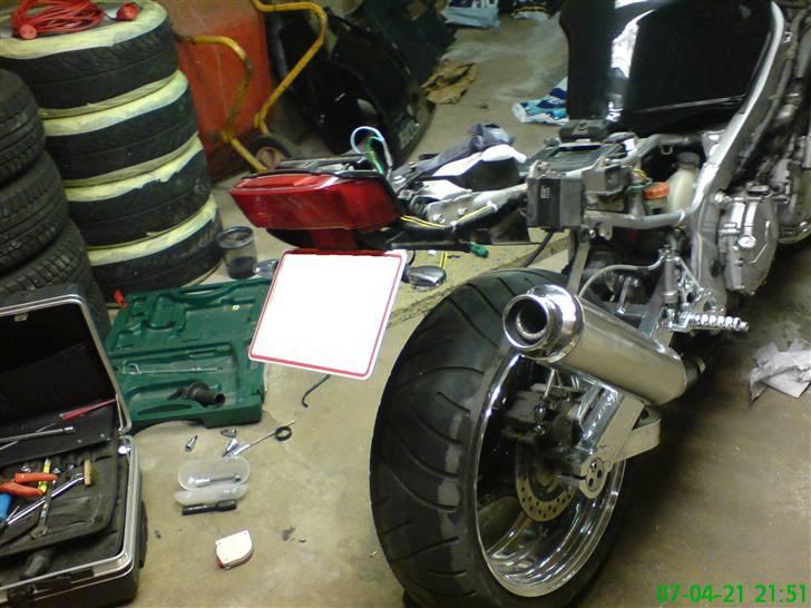 Opbygning af min F2 - Bagskærm og miniblinkere. billede 22