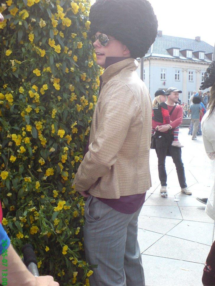 Karneval i Aalborg 2007 - Skide smart med policen lige ved siden af :-) billede 62