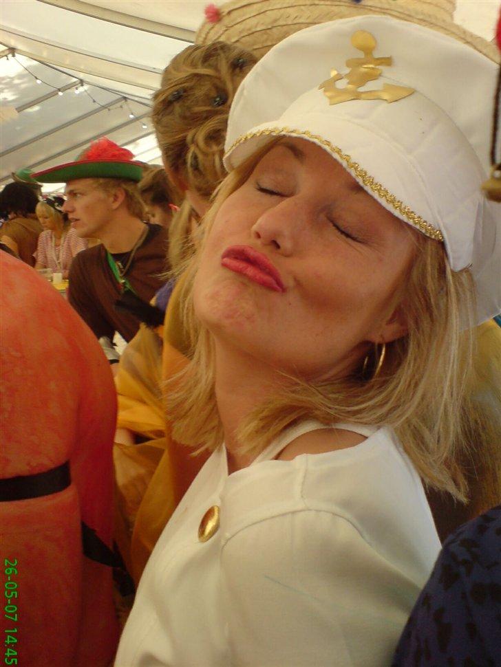 Karneval i Aalborg 2007 - Ja du kunne vel heller ikke gøre for det, ligesom os andre :-) billede 97